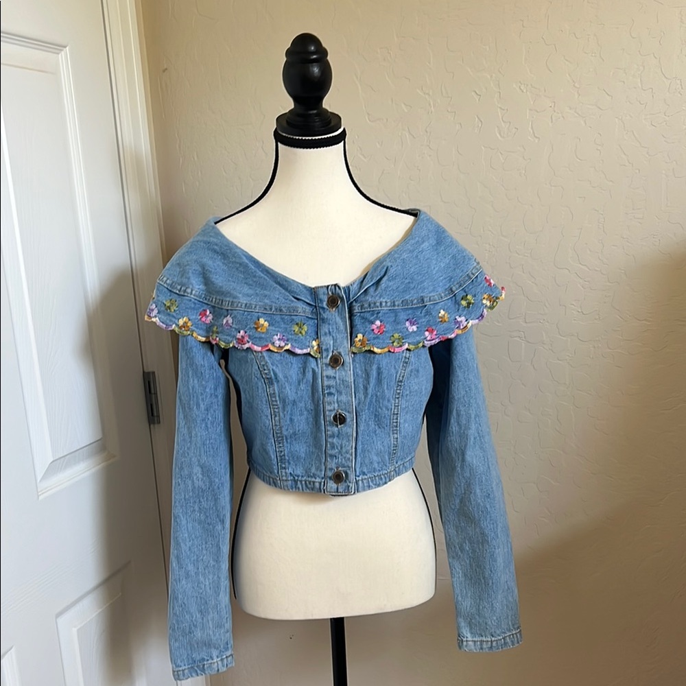 Pink and Blue Ruffled Sailor Collar Crop Top